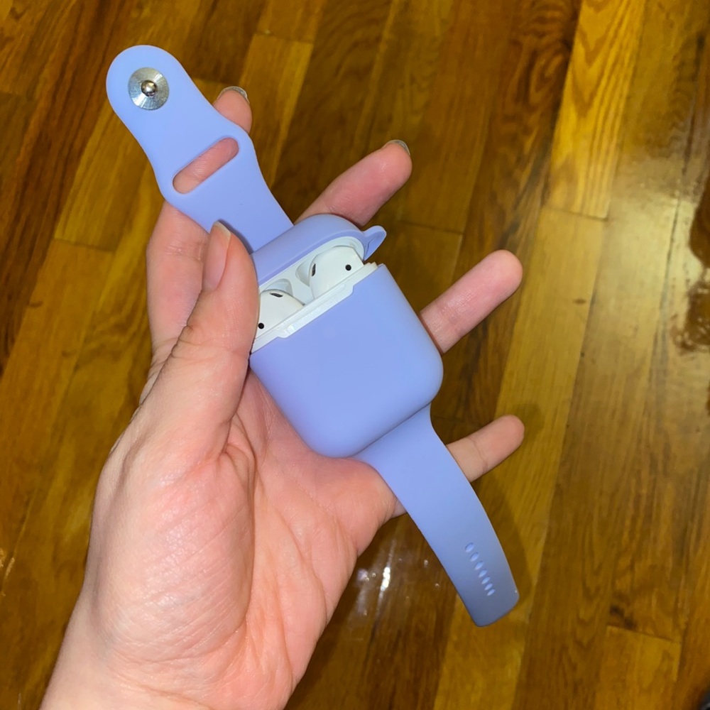 Purple Silicone Airpods Case Wrist Strap